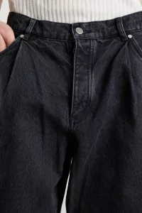 A Kind of Guise Duma Pleated Denim Jeans – Grey Denim | Centre Commercial